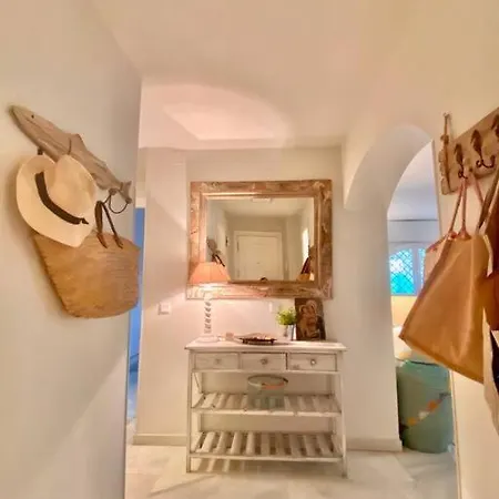 Graciosa- Beachside Apartment